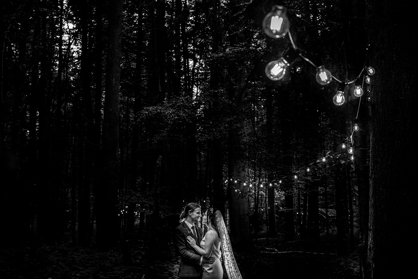 Couple portrait in Longton Wood by Maidstone Wedding Photographer Piccolino Weddings